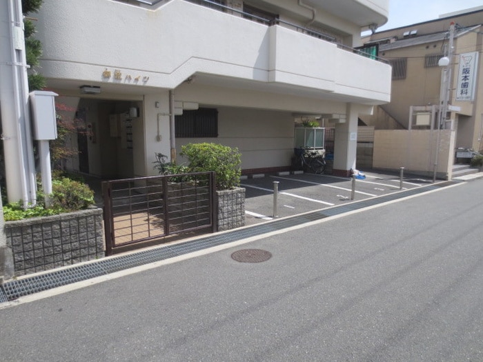 駐車場 御統ハイツ