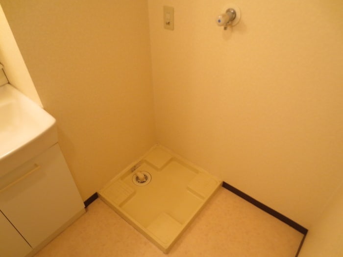 洗濯機置場 メルヴェイユ・ドミ－ル