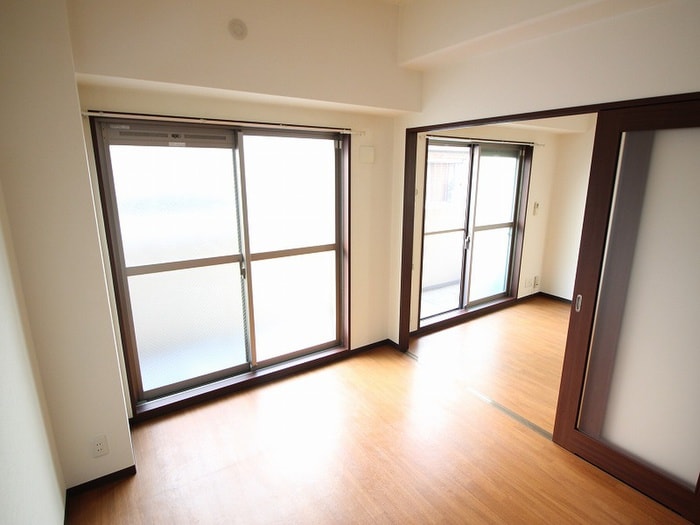 居室 グランビア河原