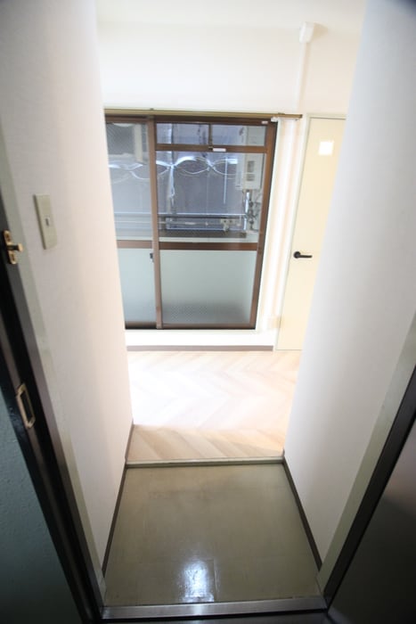 玄関 スタジオ翔