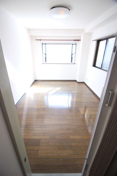 居室 スタジオ翔