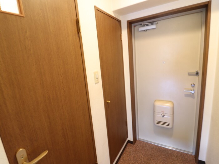 玄関 きゃぴたる北浜