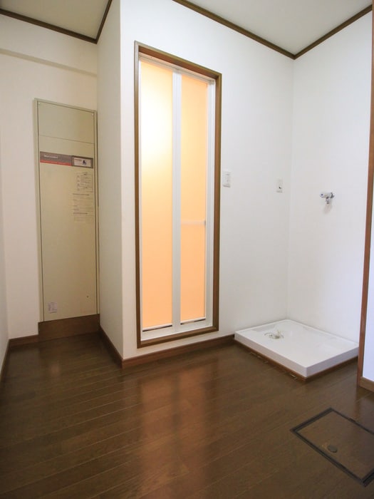 洗濯機置場 エス・ティ・ビル旭町