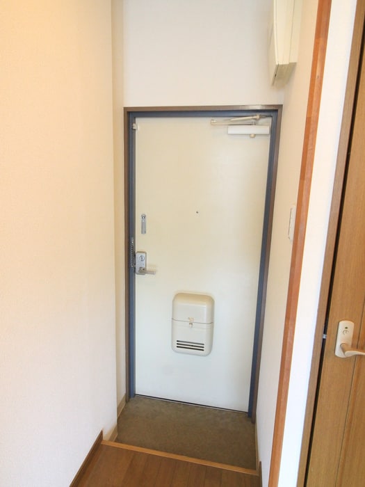 玄関 エス・ティ・ビル旭町