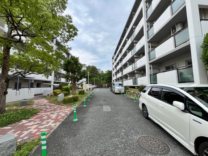 駐車場 アルビス五月ヶ丘１２３号棟