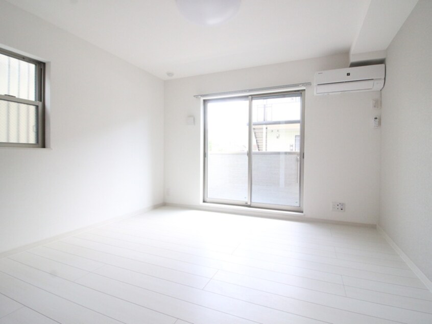 居室 プルメリア東正雀