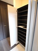 靴箱 メゾン－６