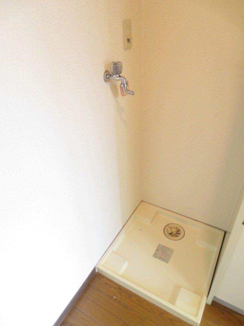 洗濯機置場 クラージュ高槻