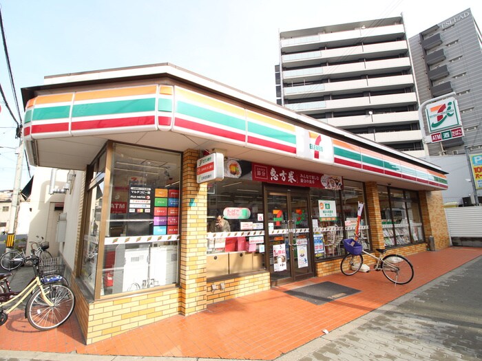 セブンイレブン(コンビニ)まで83m パラシオ塚本Ⅲ(604)