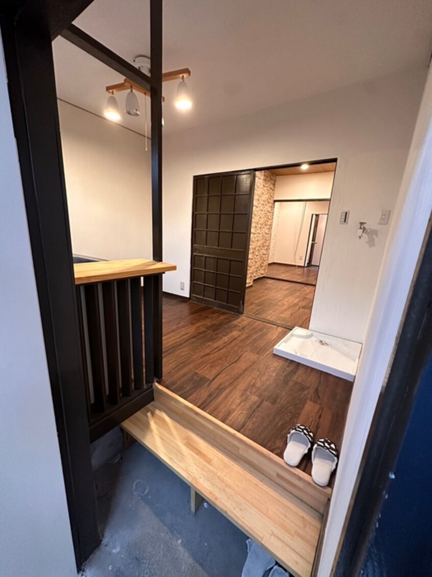 玄関 チョコブラウン