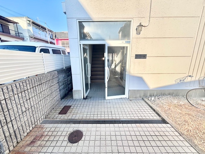 エントランス部分 グレ－ス香里園