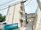 マンション香楽の外観
