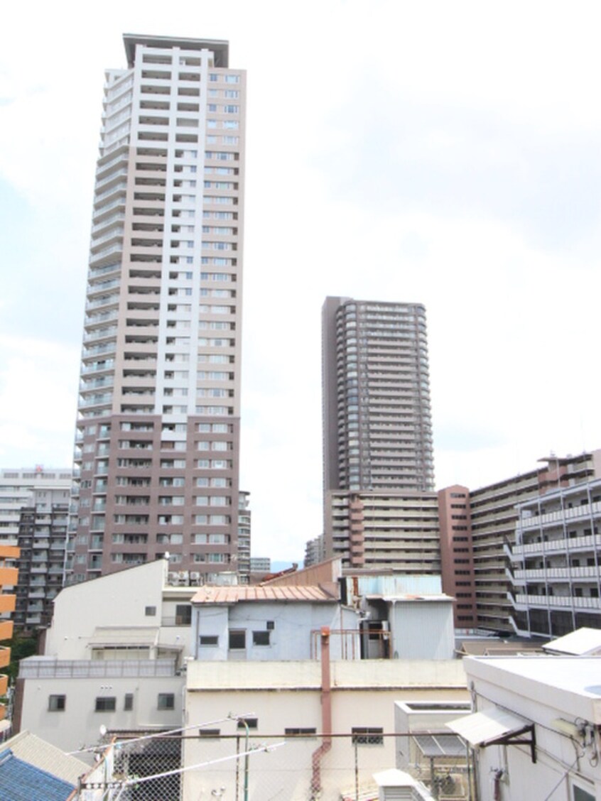 室内からの展望 丸善シティハイツ上六