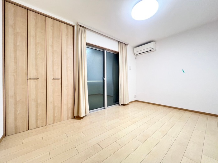 居室 KING CRAFT FUKAKUSA