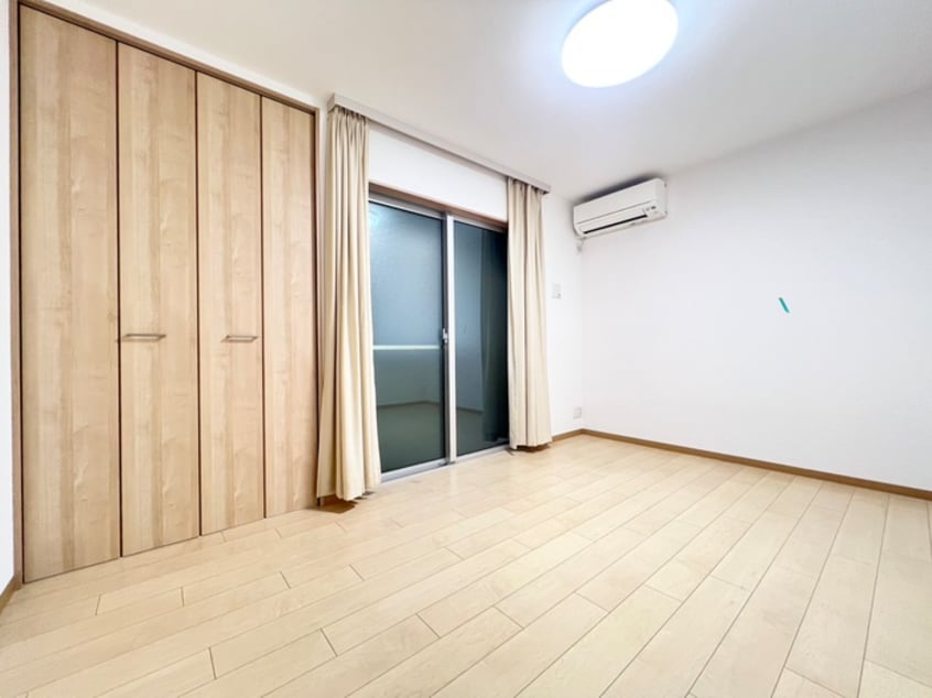 居室 KING CRAFT FUKAKUSA