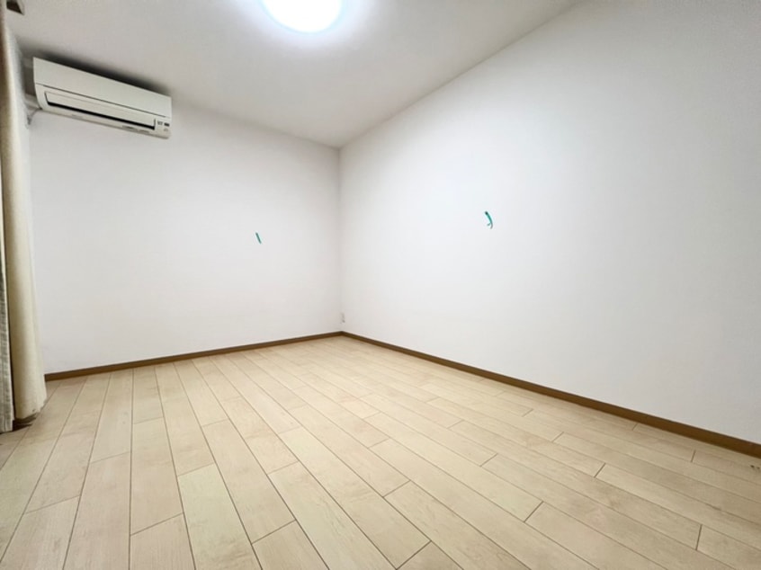 居室 KING CRAFT FUKAKUSA