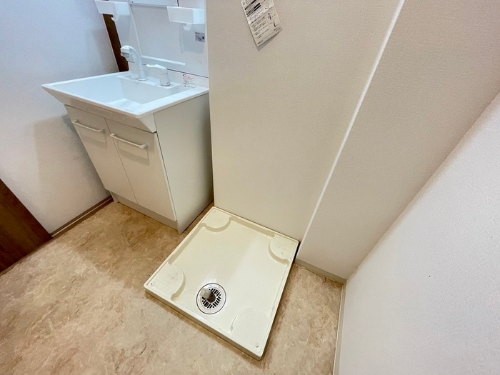 洗濯機置場 KING CRAFT FUKAKUSA