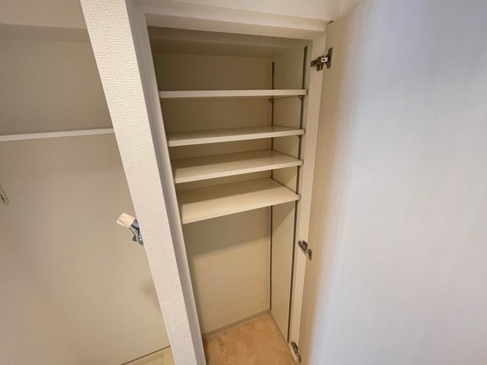 靴箱 ロイヤル神戸三宮（７０６）