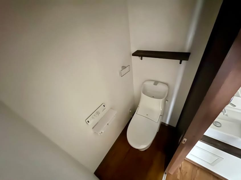 トイレ ラ・ロッカ