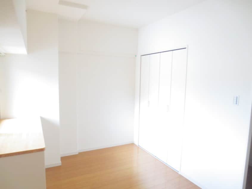 居室 ブライトロ－ド西宮