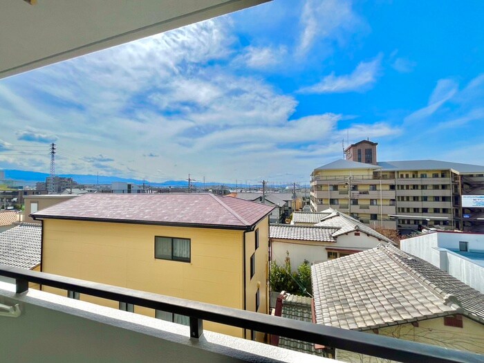 室内からの展望 サンライズ西田