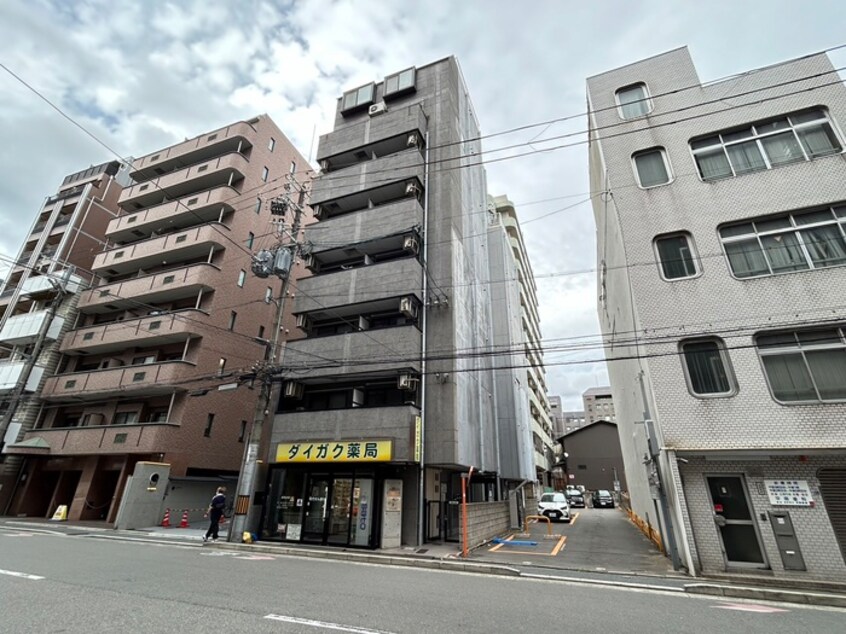 駐輪場 クレーデル四条