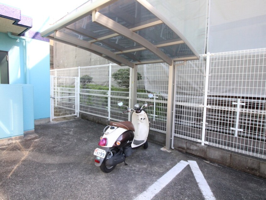 バイク置き場 スカイタウンⅡ