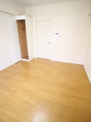 居室 Ｍａｙ－ｂｅｌｌ