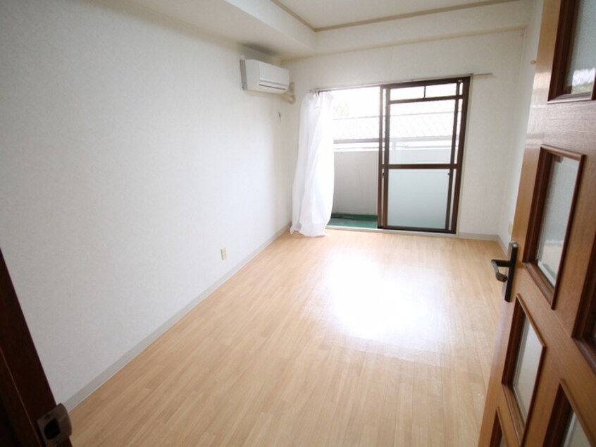 居室 エトワ－ル　オ－ク