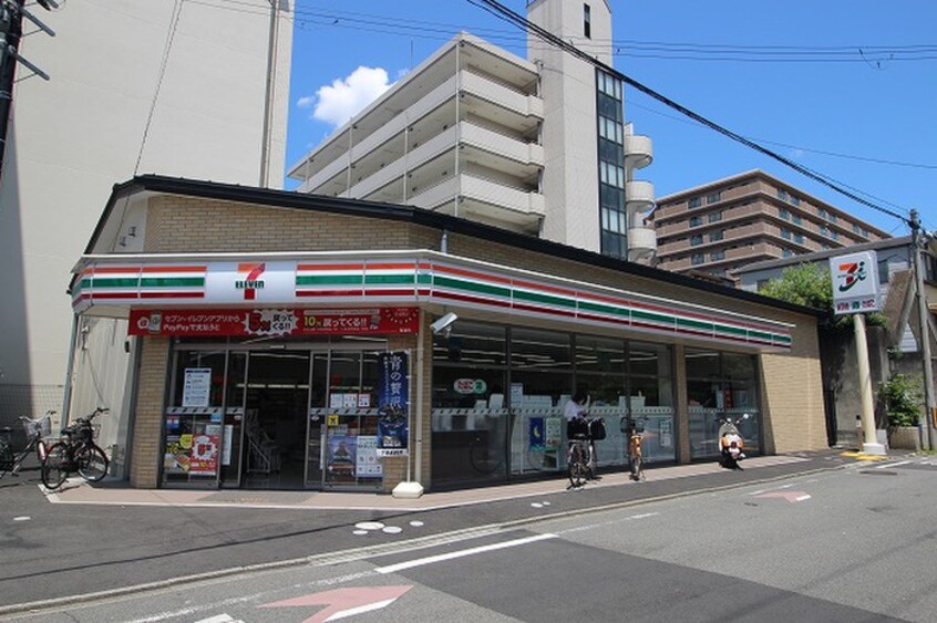 セブンイレブン壬生辻町店(コンビニ)まで300m K･WARP