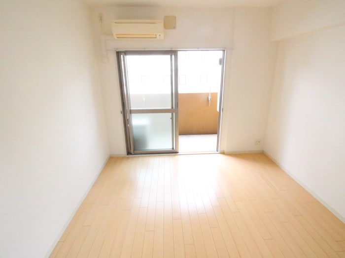 居室 Ｆｏｒｅｓｔｅｒ一樹