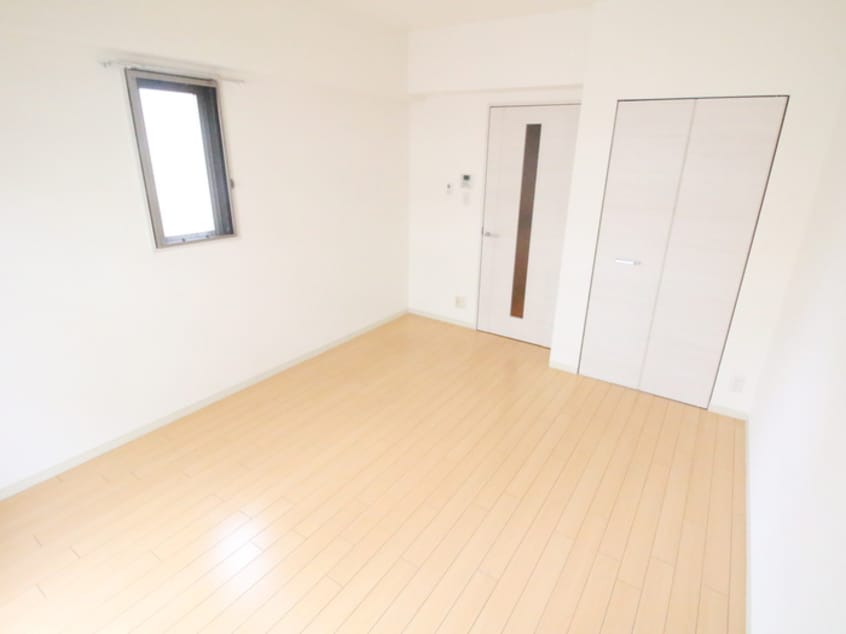 居室 Ｆｏｒｅｓｔｅｒ一樹