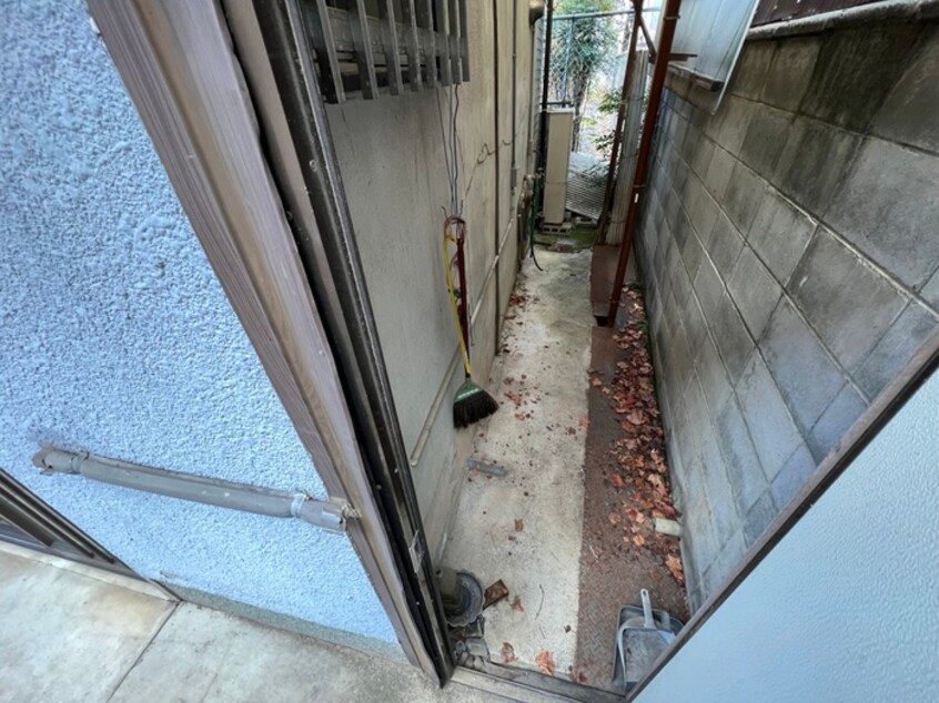 エントランス部分 花園巽南町貸家