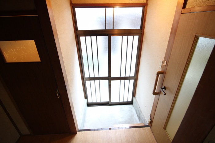 玄関 花園巽南町貸家