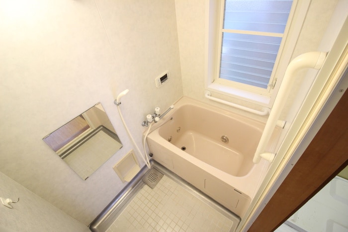 バス／シャワールーム等 花園巽南町貸家