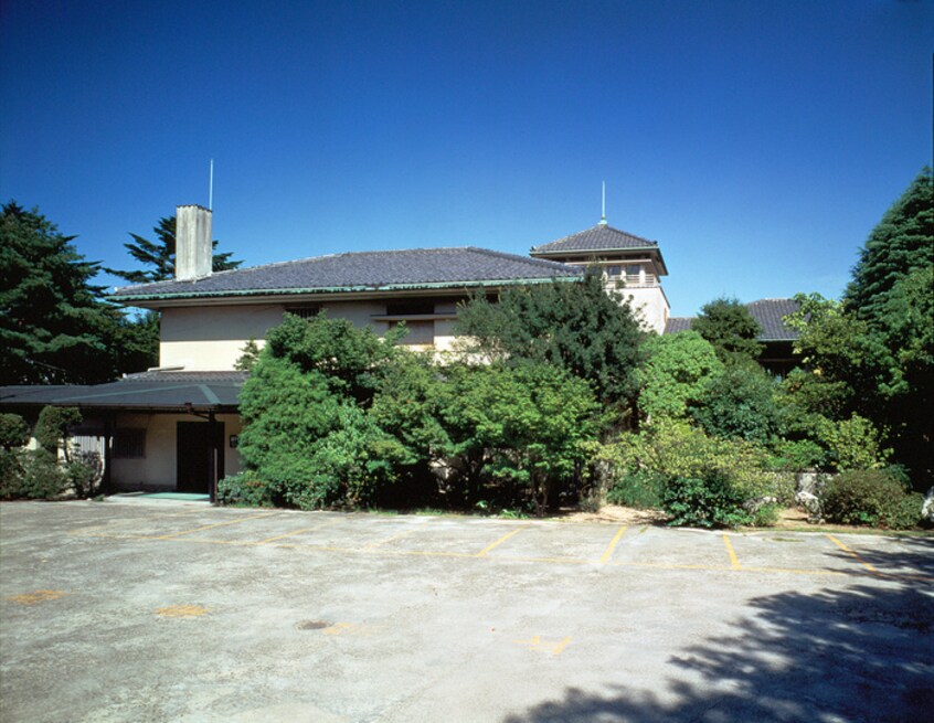 滴翠美術館(美術館/博物館)まで583m メゾン 久