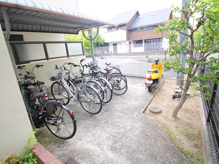 駐輪場 ｴﾑ おのはら