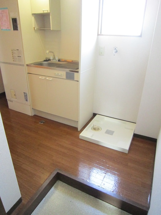 洗濯機置場 クレセントヴィラ