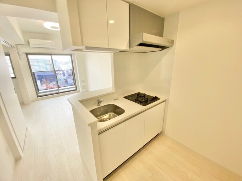 キッチン アドバンス大阪フラット(302)