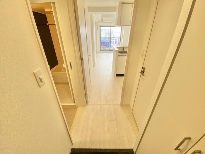 廊下 アドバンス大阪フラット(302)