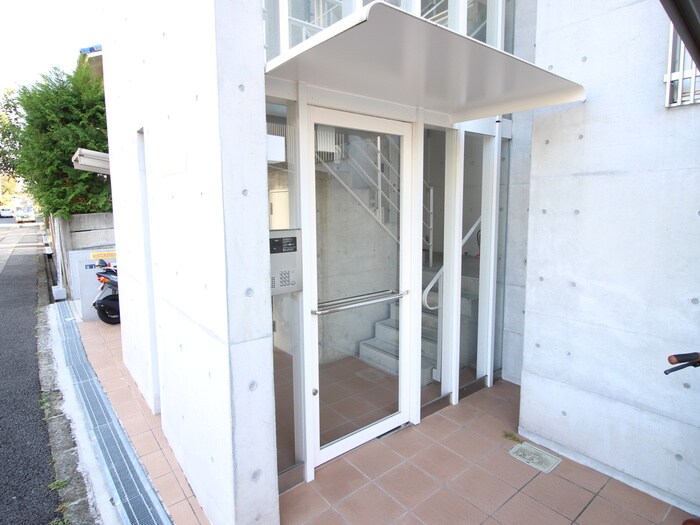 エントランス部分 Maison de 豊南東