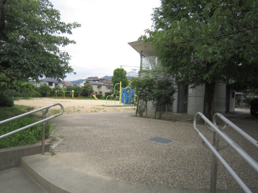 公園(公園)まで43m 三楽レジデンス