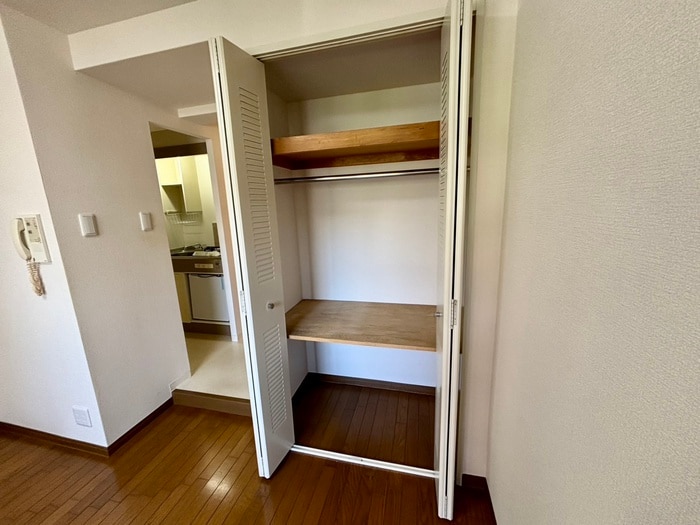 収納 ﾀﾞｲﾄﾞｰﾒｿﾞﾝ西宮北口ⅩⅢ-204号