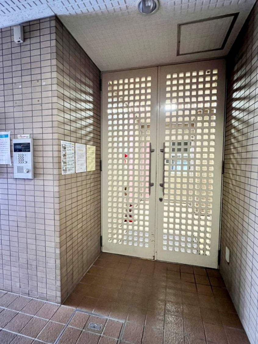 エントランス部分 ＺＥＳＴ２４