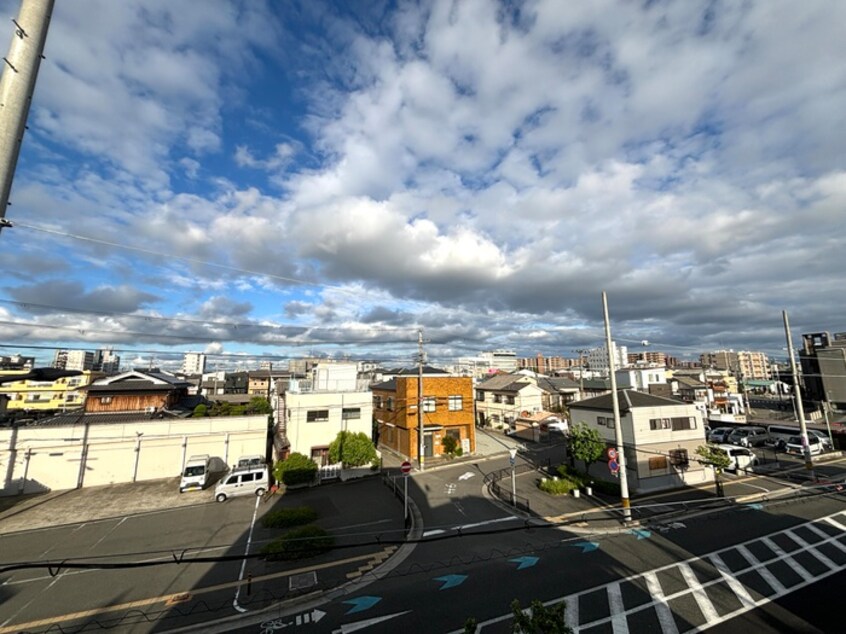 室内からの展望 ベルツリ－ハウス鈴木