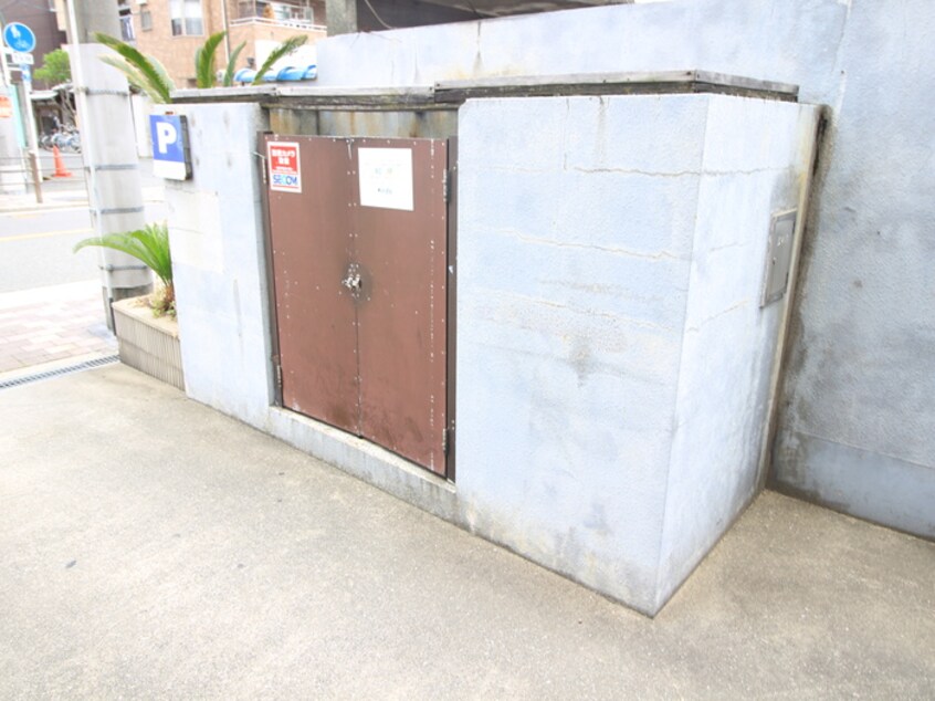 外観写真 コスミックライフ長居