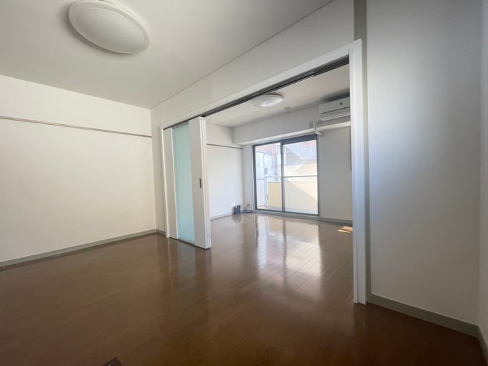 居室 三宮ＵＥハウス