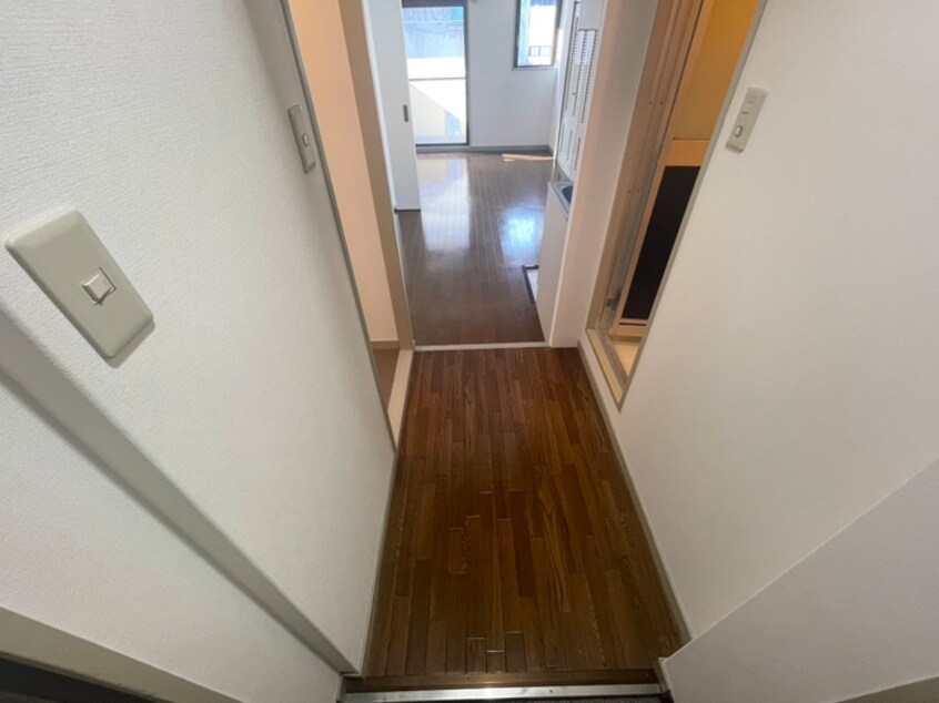 廊下 三宮ＵＥハウス