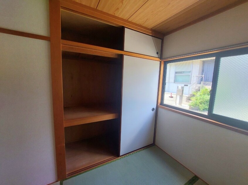 収納 ハイツ辻本