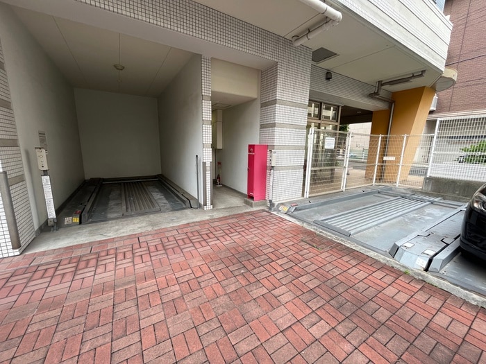 駐車場 オーキッドレジデンス神戸三宮